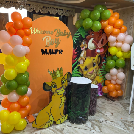 ديكور بالونات شكل سيمبا لاعياد ميلاد تنظيم شركه هابي كرنفال لتنظيم الحفلات واعياد ميلاد الاطفال متاح تنفيذ اي تصميم مطلوب لدينا قسم متخصص في ديكور البالونات