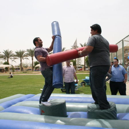 المصارع مناسبه لحفلات الفن داي وحفلات الشركات واعياد الميلاد والفن داي شركه هابي كرنفال لتنظيم الحفلات بتوفر جميع العاب النفخ ومتوفر العاب نفخ لحفلات الشركات الترفيهيه