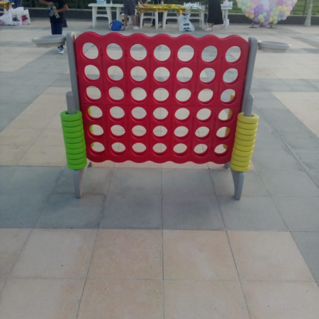 كونكت 4 مناسبه لحفلات الفن داي وحفلات الشركات واعياد الميلاد والفن داي شركه هابي كرنفال لتنظيم الحفلات بتوفر جميع العاب النفخ ومتوفر العاب نفخ لحفلات الشركات الترفيهيه